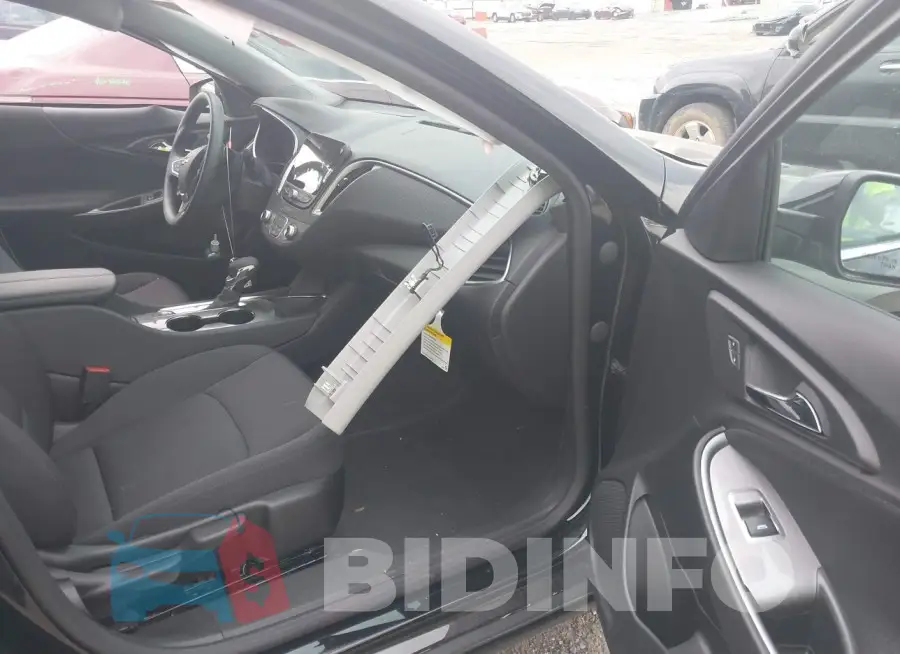 1G1ZD5ST1RF133868 Photo# 5