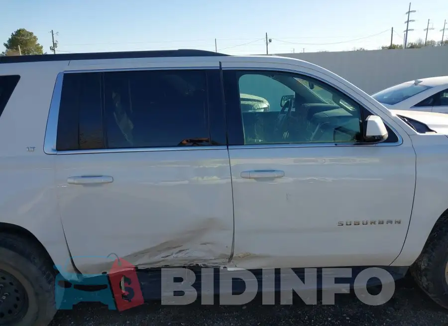 1GNSCHKC2GR455015 Photo# 14