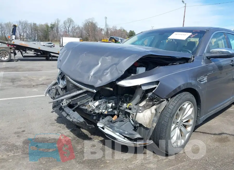 1FAHP2F83EG176472 Photo# 13