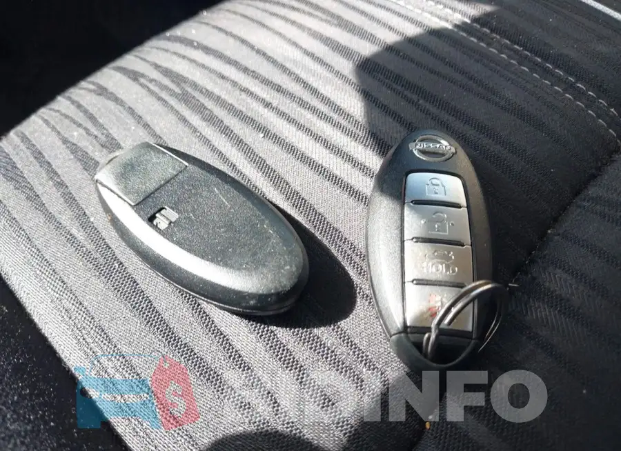 3N1AB7AP6JY233068 Photo# 11