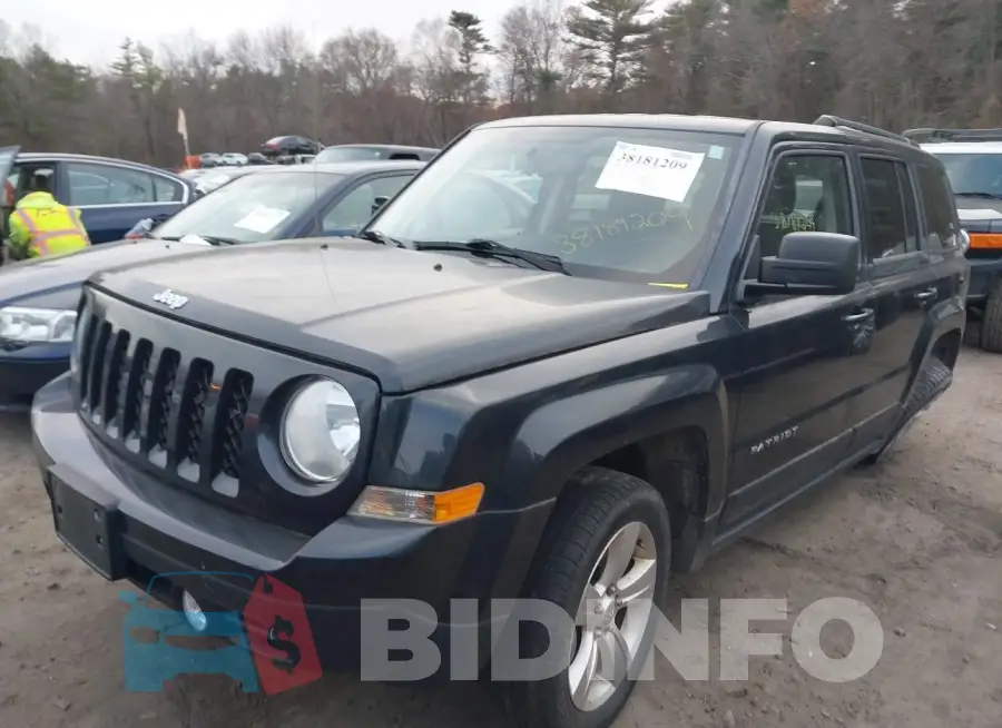 1C4NJRFB8ED520768 Photo# 2