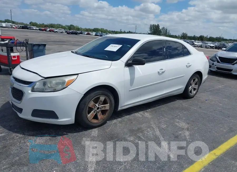 1G11B5SL7FF109363 Photo# 2