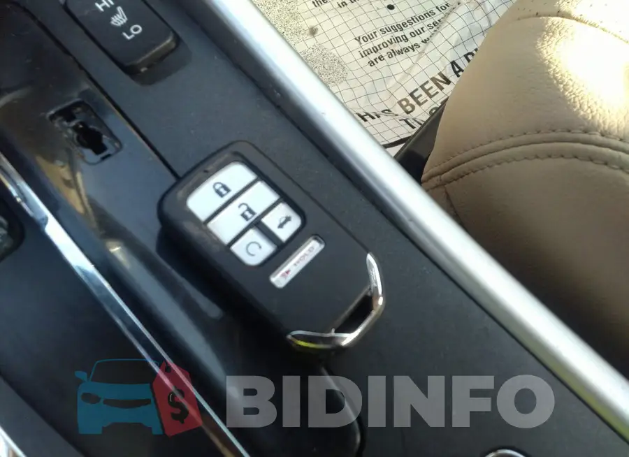 1HGCR2F87FA091414 Photo# 11