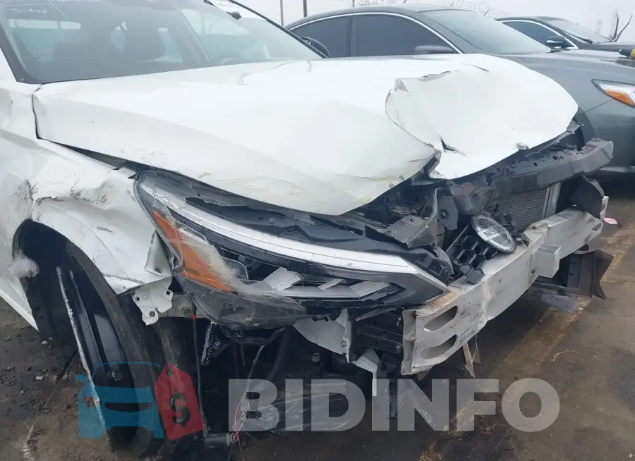 1N4BL4CV7LC136441 Photo# 6