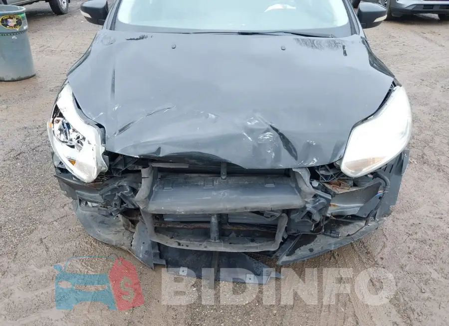 1FADP3K29EL193273 Photo# 6
