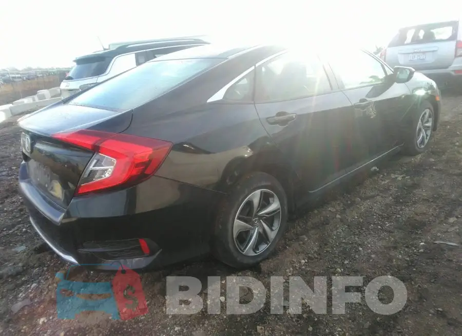 19XFC2F65KE009943 Photo# 4