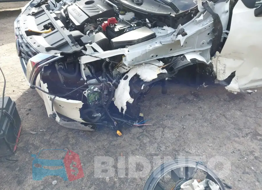 JN8BT3BB6PW352821 Photo# 6