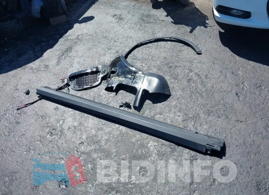SALVP2RX0KH338301 Photo# 11