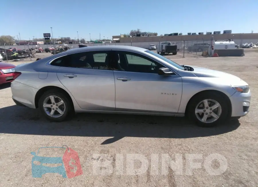 1G1ZB5ST7KF206446 Photo# 13