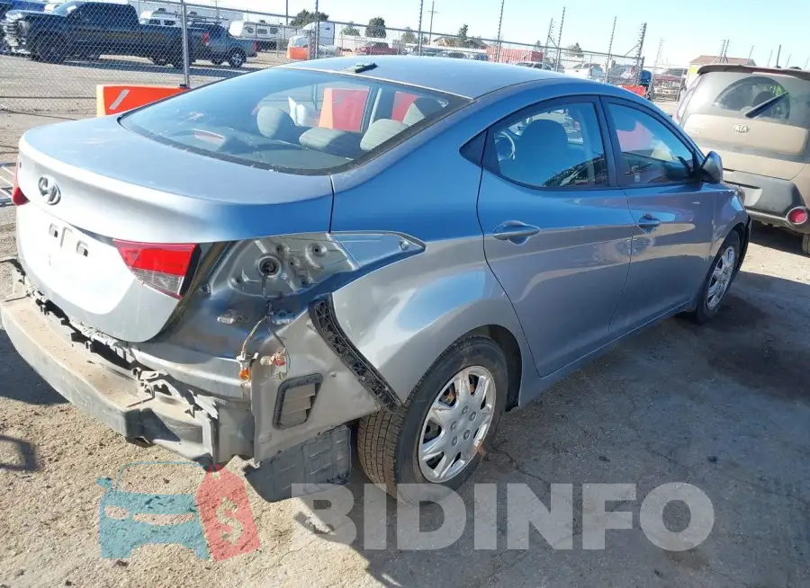 5NPDH4AE8GH669786 Photo# 4
