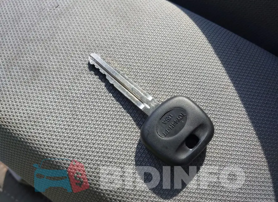 2T1BURHE7FC428177 Photo# 11