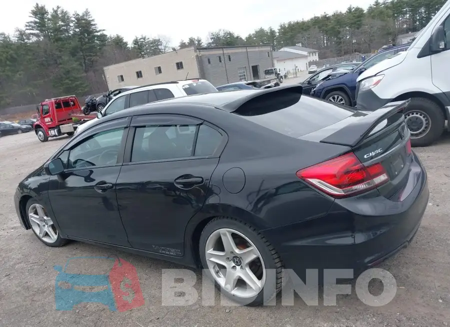 2HGFB6E52FH701138 Photo# 14
