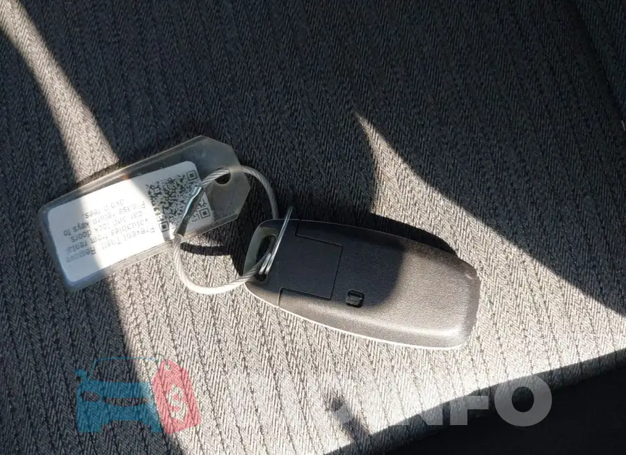 5N1BT3BA2PC926024 Photo# 11