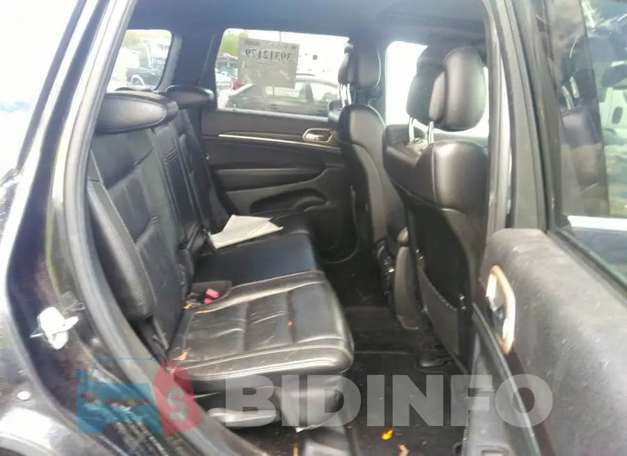 1C4RJFBG1EC517430 Photo# 8