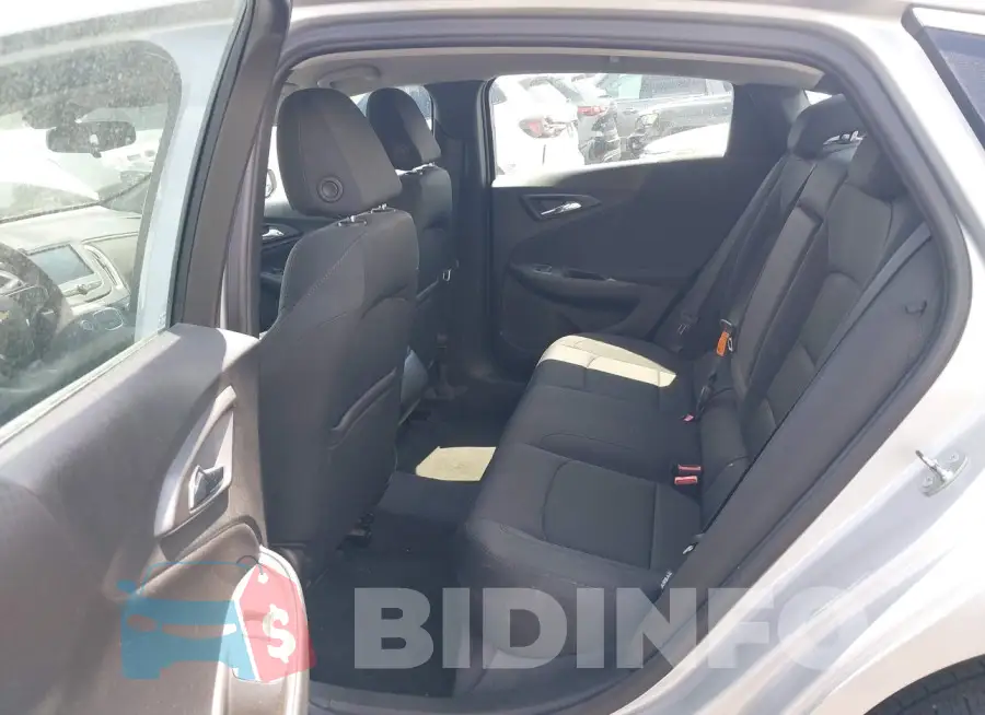 1G1ZB5ST7HF144104 Photo# 8