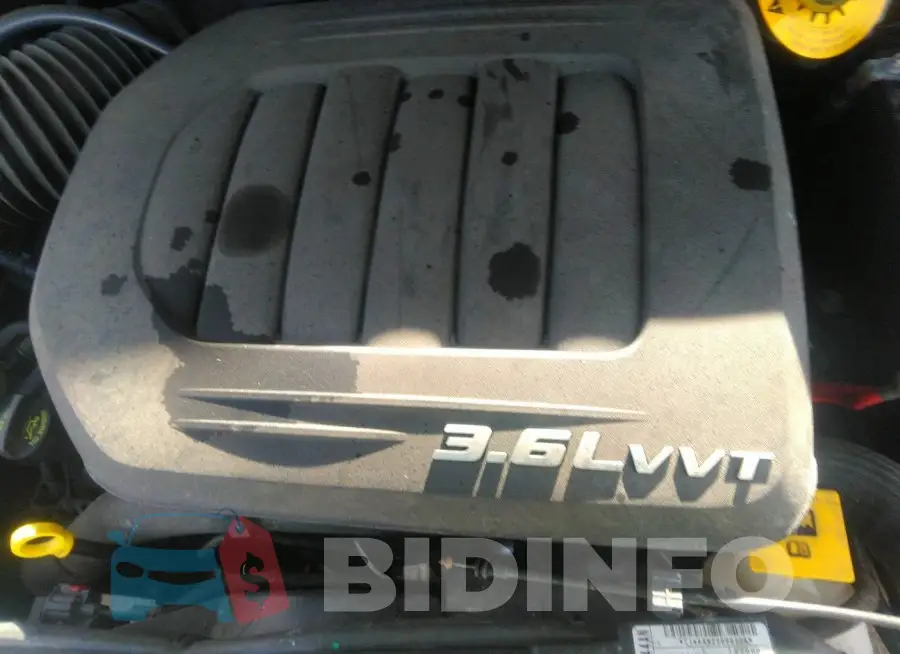 2C4RDGEG9KR518028 Photo# 10