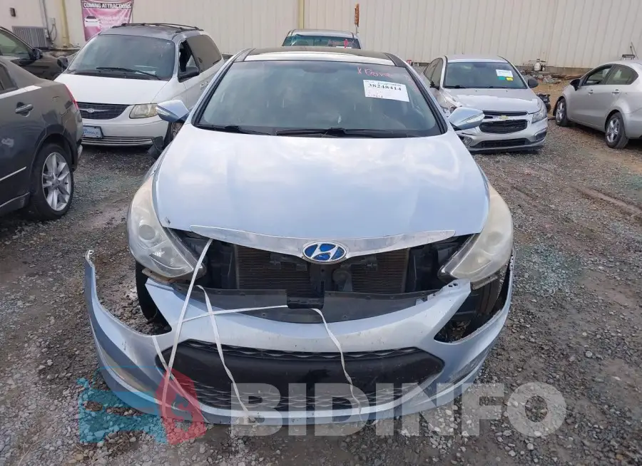 KMHEC4A48FA132217 Photo# 12
