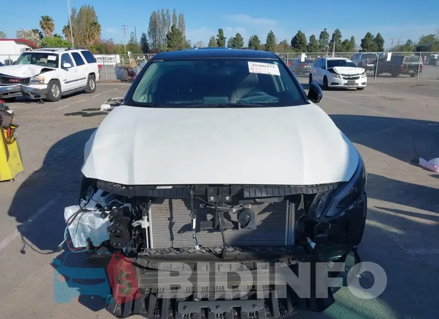 1N4BL4CV4PN389971 Photo# 13