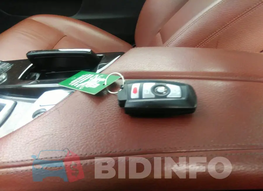 WBA5A7C58FD625053 Photo# 11
