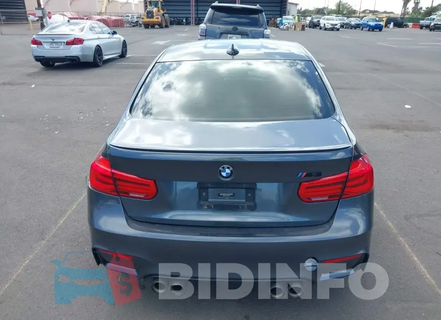WBS8M9C54J5K99122 Photo# 16