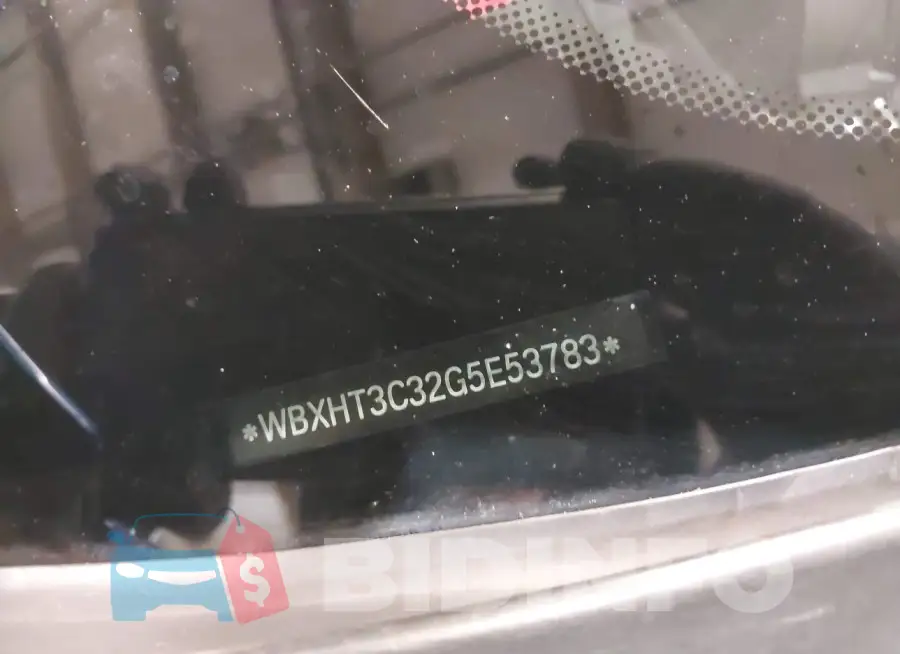 WBXHT3C32G5E53783 Photo# 9