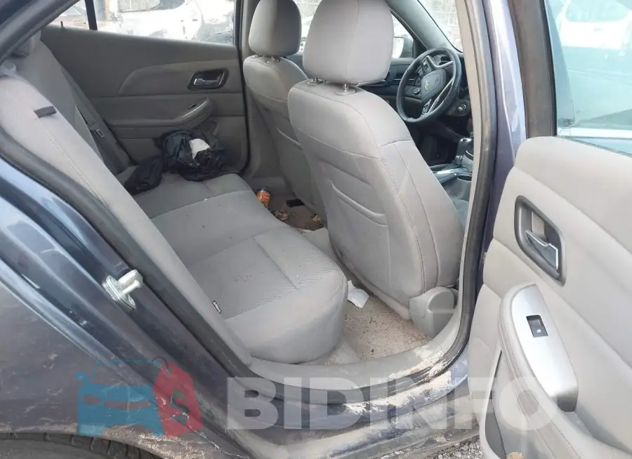 1G11B5SL6FF154049 Photo# 8