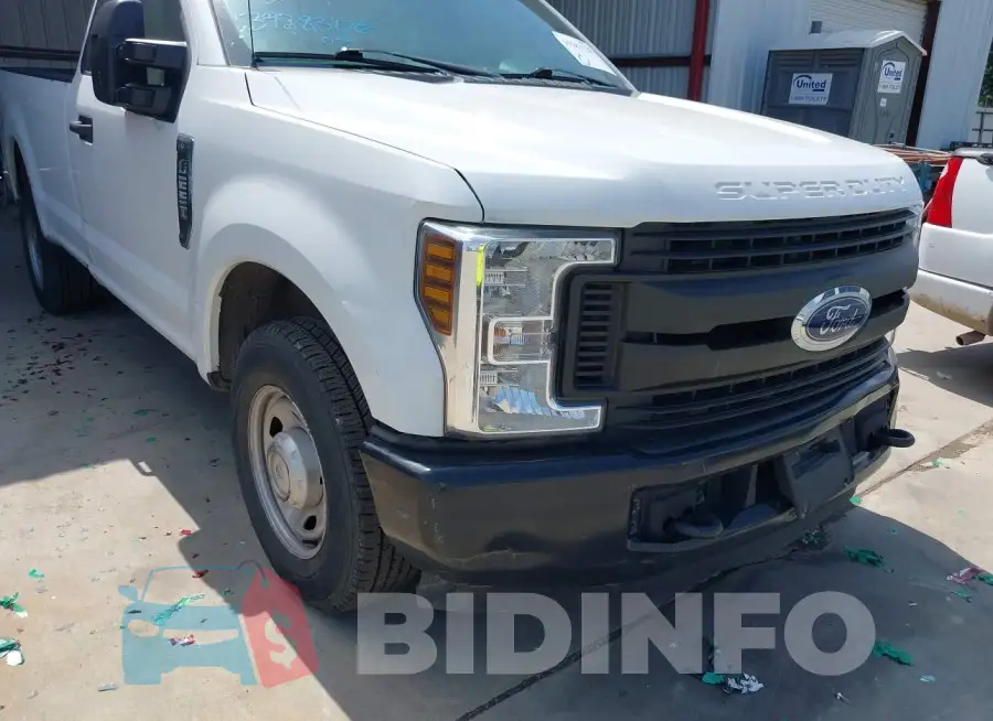 1FTBF2A65KEC81109 Photo# 6