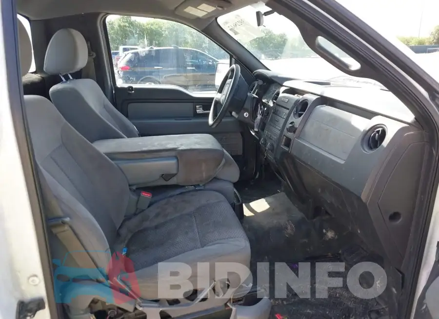 1FTNF1CF2EKD16621 Photo# 5