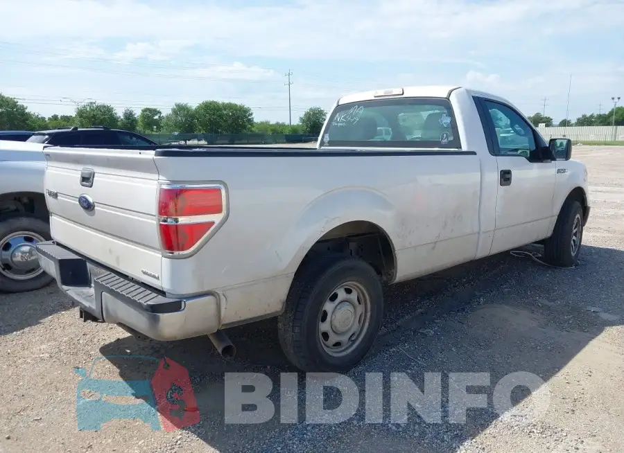 1FTNF1CF2EKD16621 Photo# 4