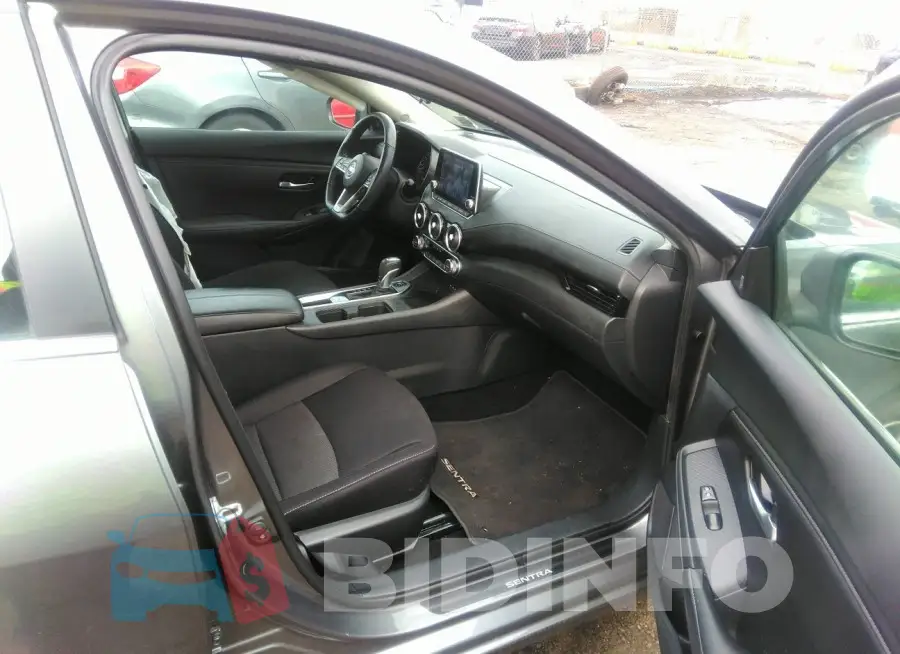 3N1AB8CV1NY215049 Photo# 5