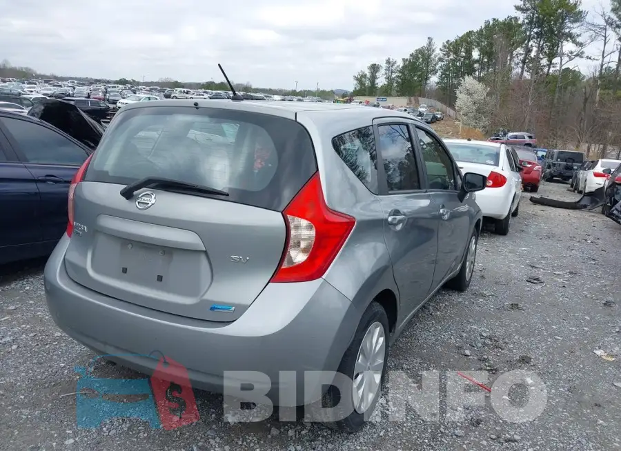 3N1CE2CP2FL426242 Photo# 4