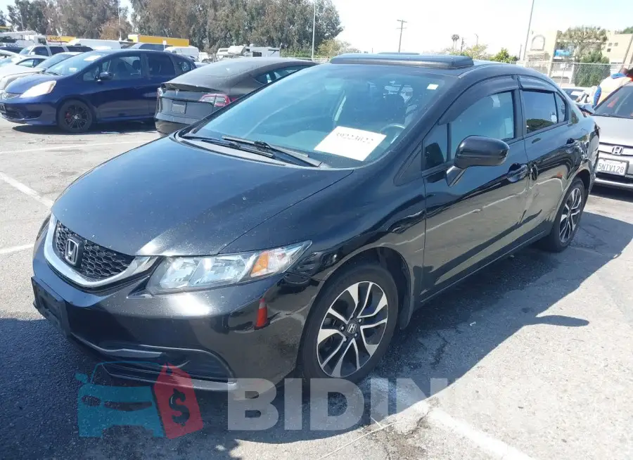 19XFB2F82EE240923 Photo# 2