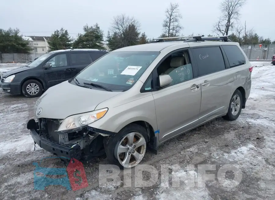 5TDKZ3DC6HS795021 Photo# 2
