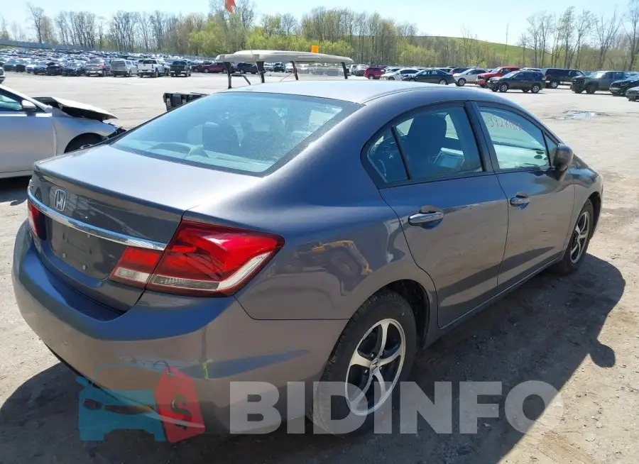 19XFB2F75FE081887 Photo# 4