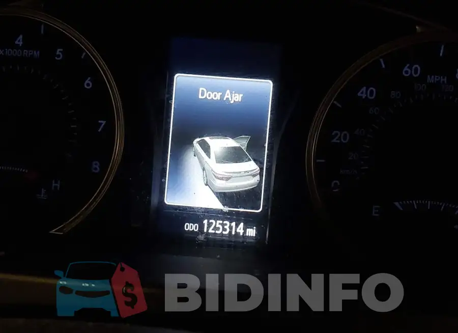 4T1BF1FK2GU215996 Photo# 15