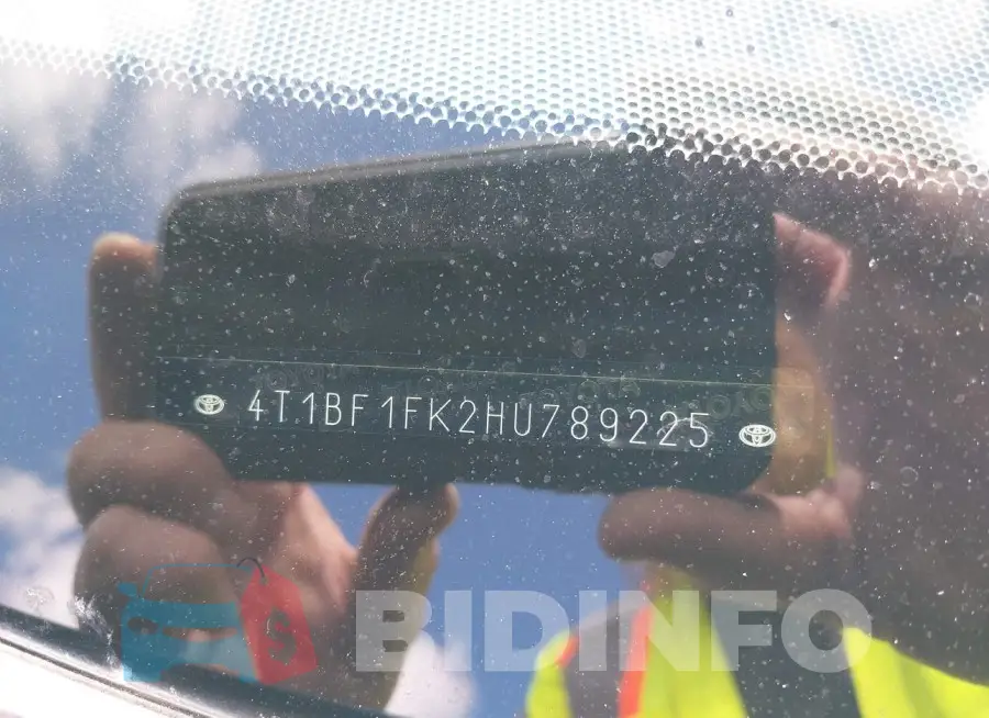 4T1BF1FK2HU789225 Photo# 9