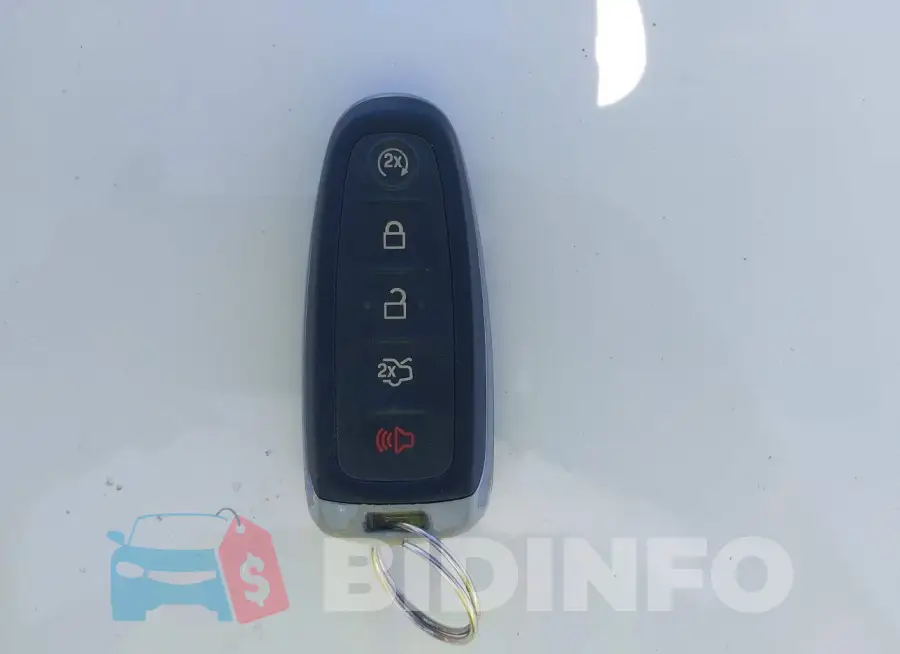 1FADP5CU3EL521234 Photo# 11