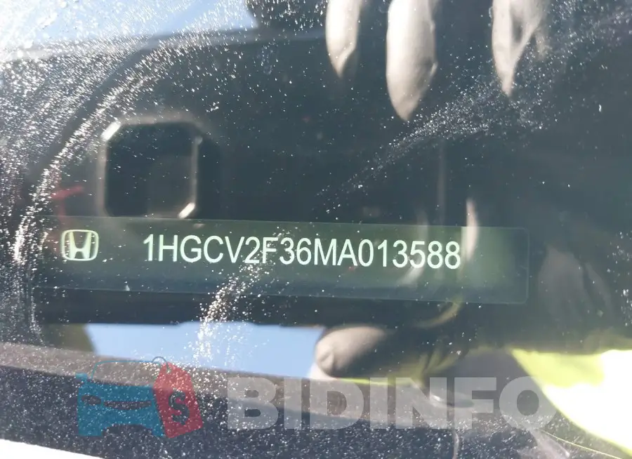 1HGCV2F36MA013588 Photo# 9
