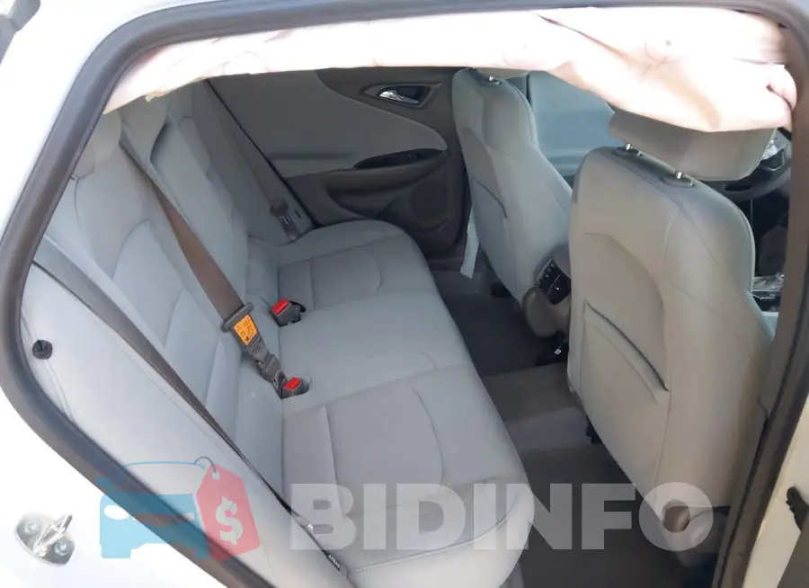 1G1ZD5ST2KF116664 Photo# 8