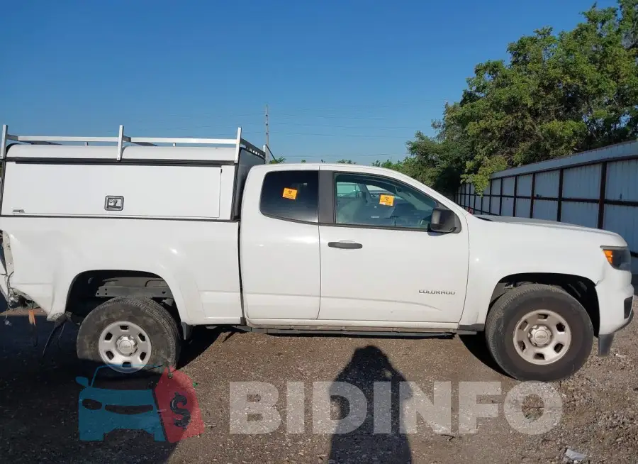 1GCHSBEN6L1134815 Photo# 13