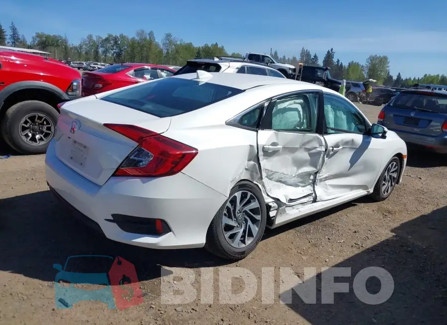 19XFC2F70HE208545 Photo# 4