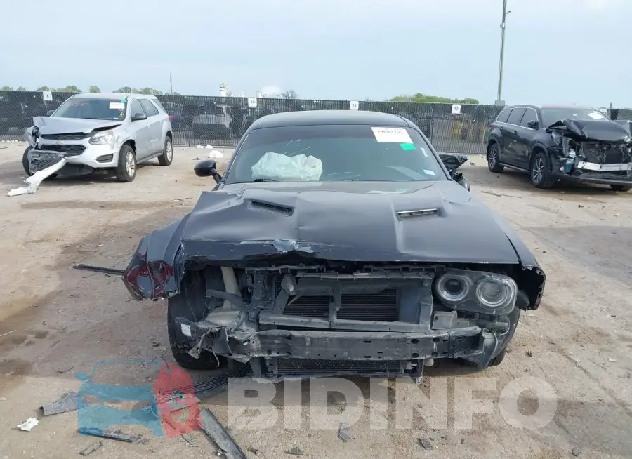 2C3CDZAG4FH718158 Photo# 12