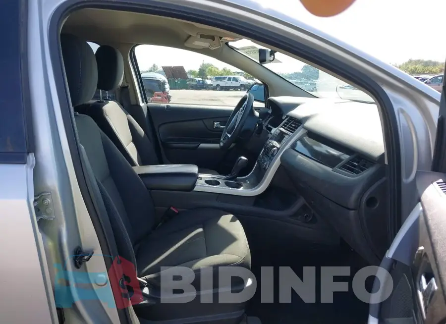 2FMDK3GCXEBB13985 Photo# 5