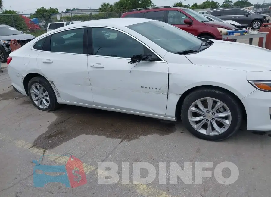 1G1ZD5ST2PF161062 Photo# 6