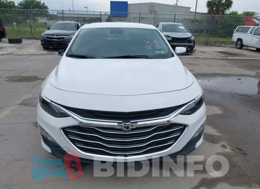 1G1ZD5ST2PF161062 Photo# 12