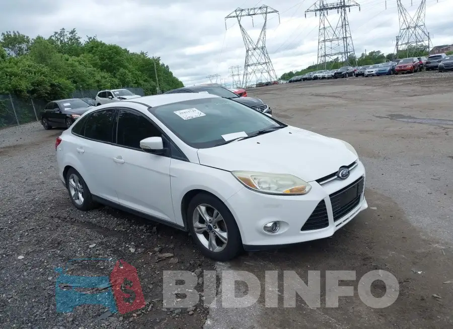 1FADP3F24EL257522 Photo# 1