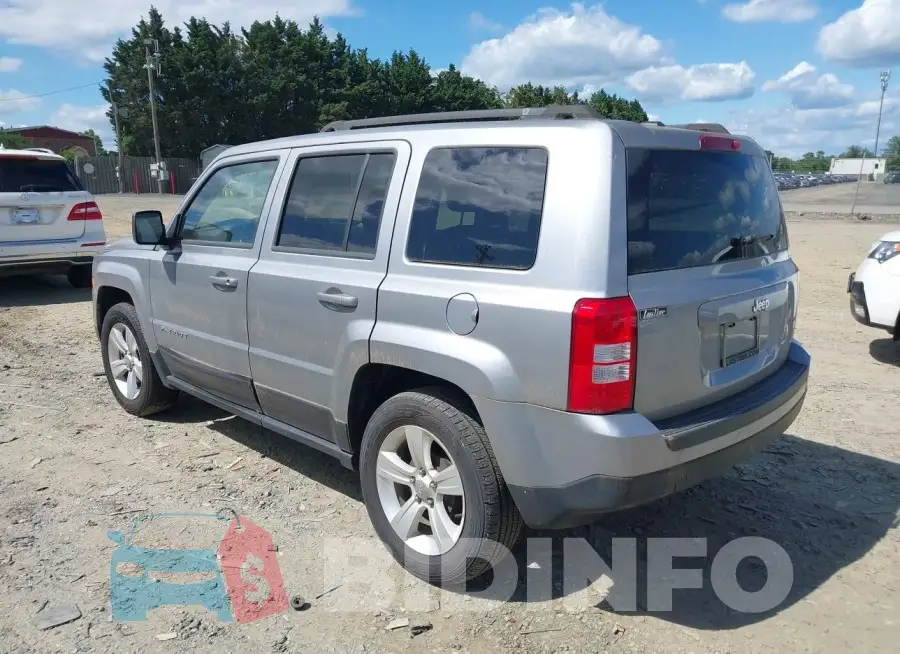 1C4NJPBB9FD297572 Photo# 3