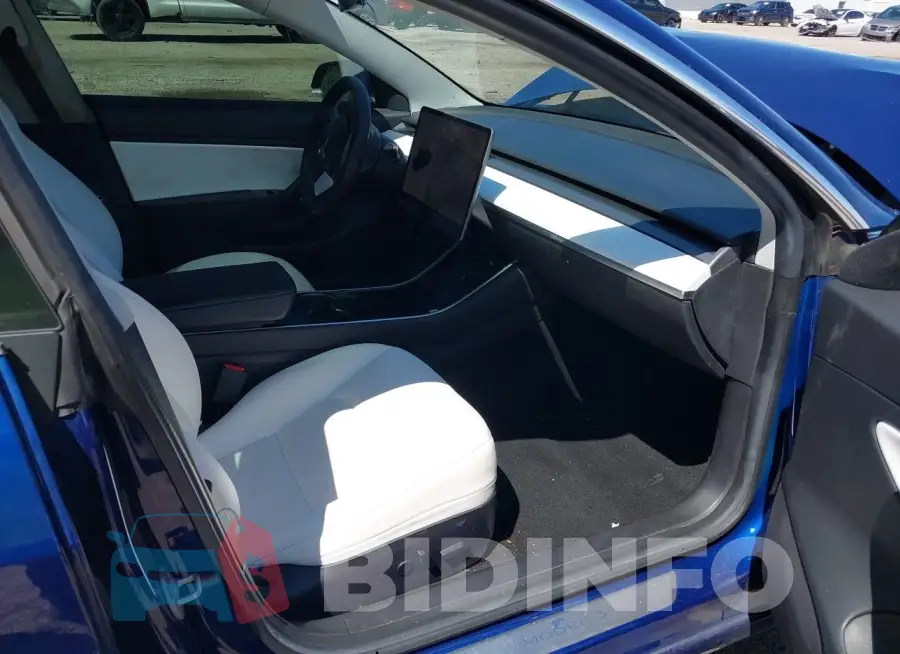 5YJ3E1EB6LF622543 Photo# 5