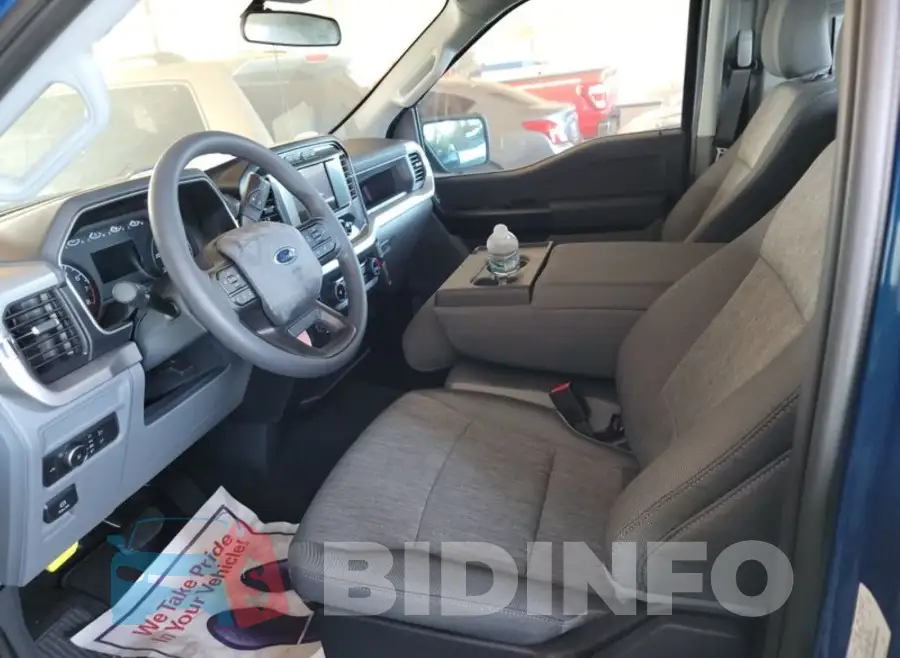 1FTMF1EB9NKE12316 Photo# 2