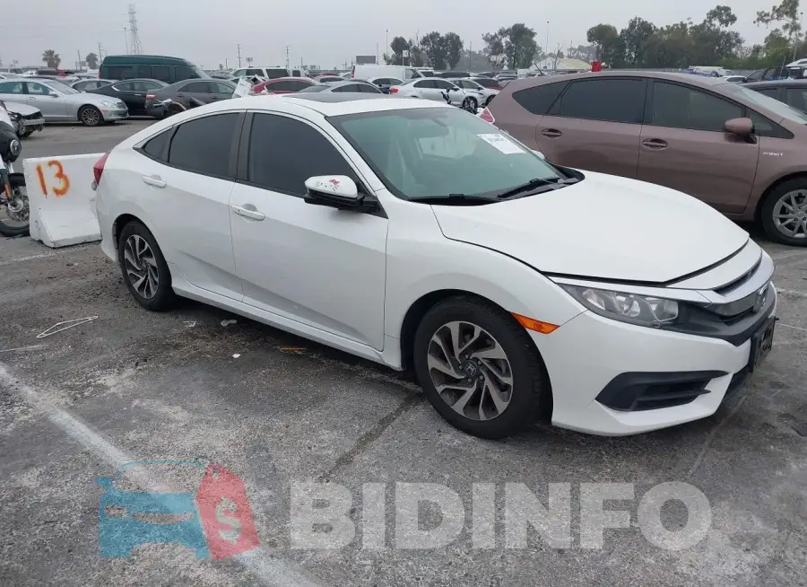 19XFC2F74HE210556 Photo# 13